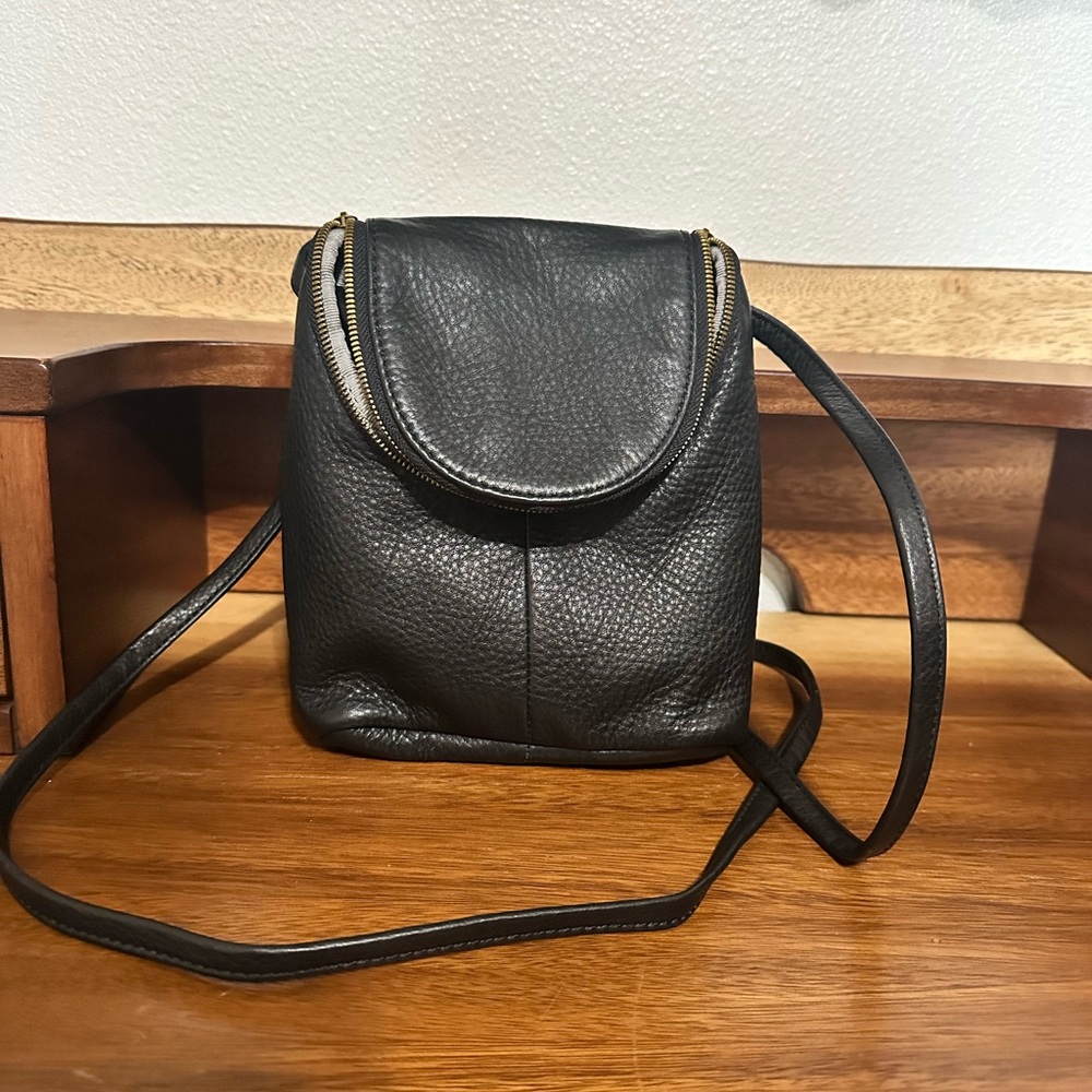 HOBO International Fern Leather Crossbody Bag
